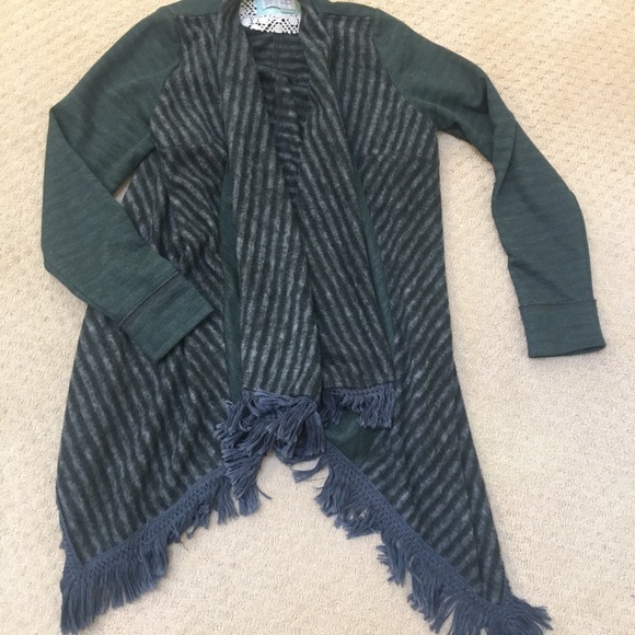 Anthropologie fringe open front cardigan - Picture 3 of 6